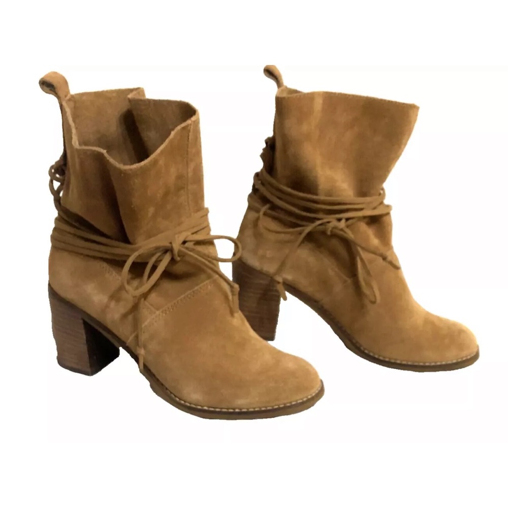 Toms Mila Tan Suede Tie Slip On Block Heeled Boots Size 6